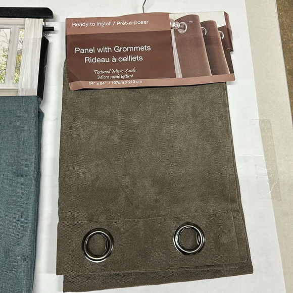 Set of two drapery panels. New and never been used. - Picture 5 of 10